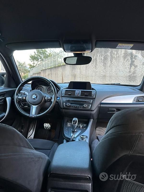 Usata BMW 125 300 CV (220 kW) 2013 Grigio Utilitaria