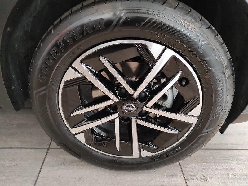 Usata Nissan Juke N-Connecta 94 CV (69 kW) 2024 Grigio SUV