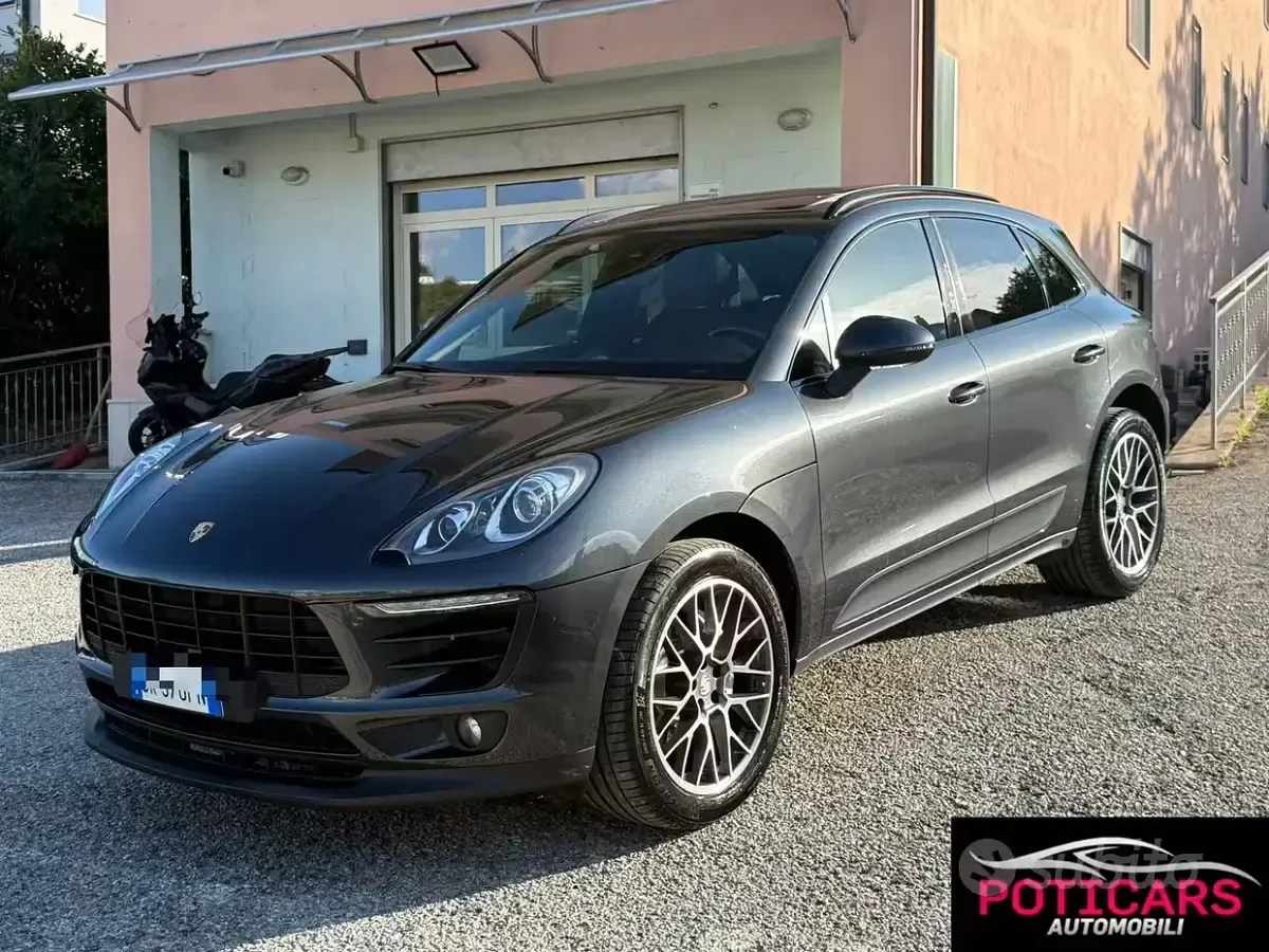 Usata Porsche Macan 250 CV (183 kW) 2017 Grigio SUV