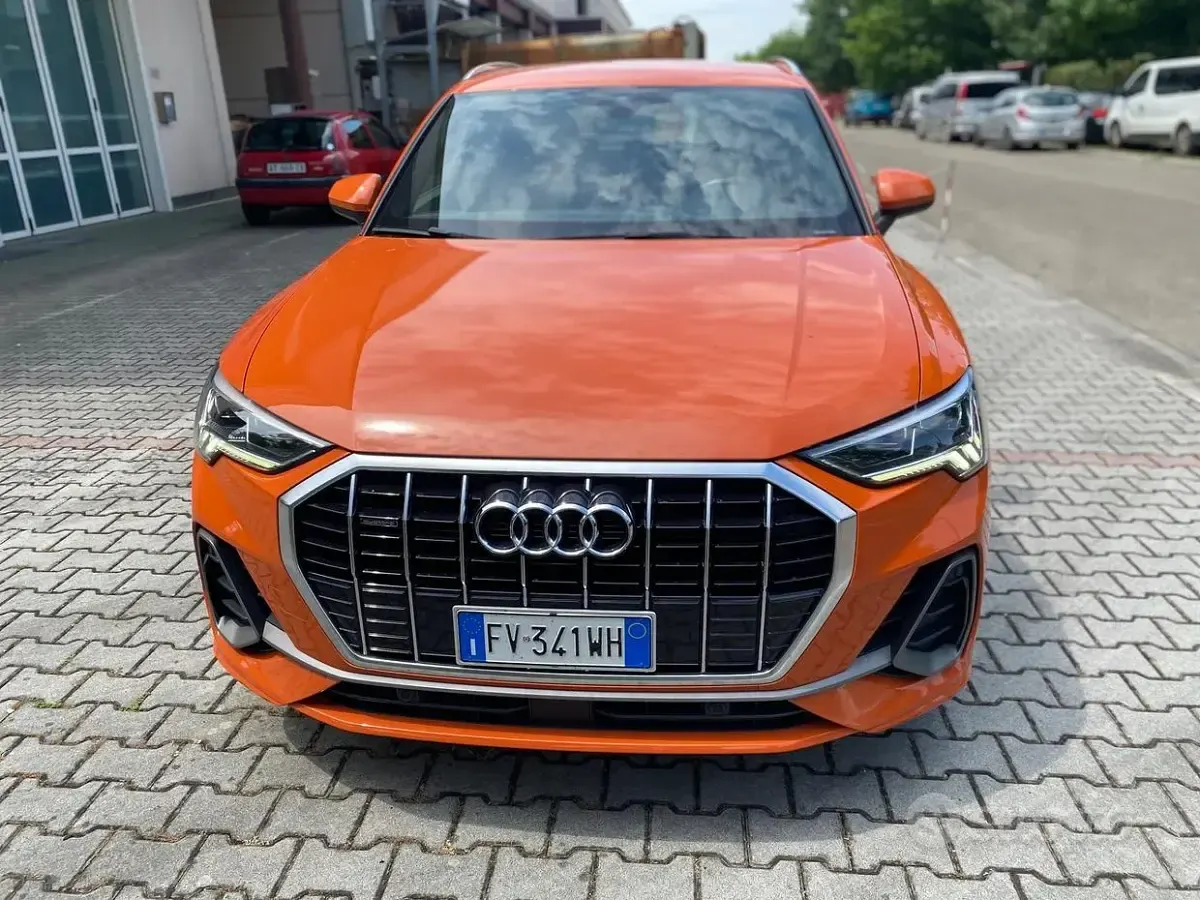 Usata Audi Q3 S-Line 150 CV (110 kW) 2020 Arancione SUV