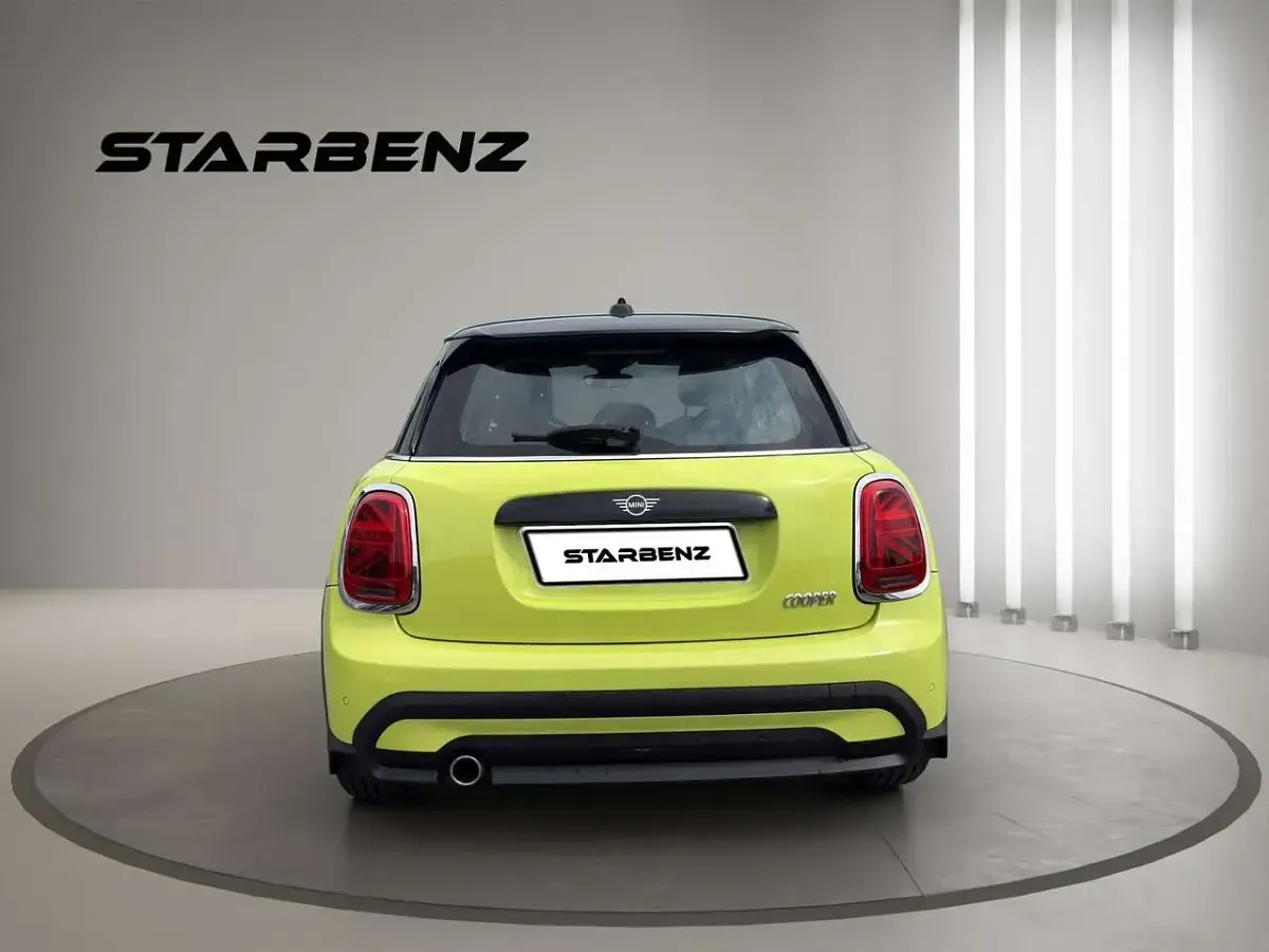 Occasion Mini Cooper 136 ch (100 kW) 2023 Jaune Citadine