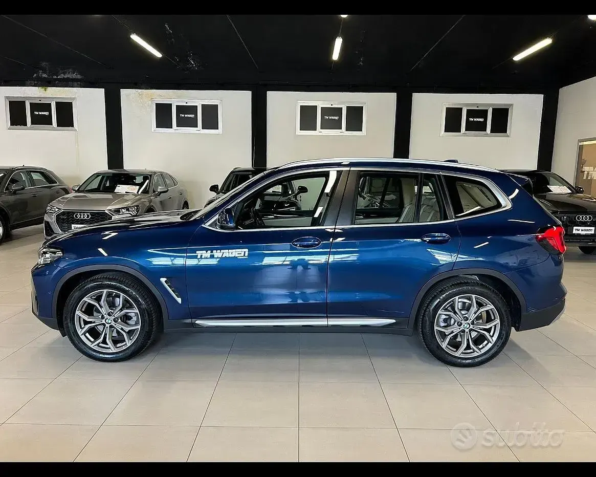 Usata BMW X3 Efficient Dynamics 190 CV (139 kW) 2022 Bluazzurro SUV