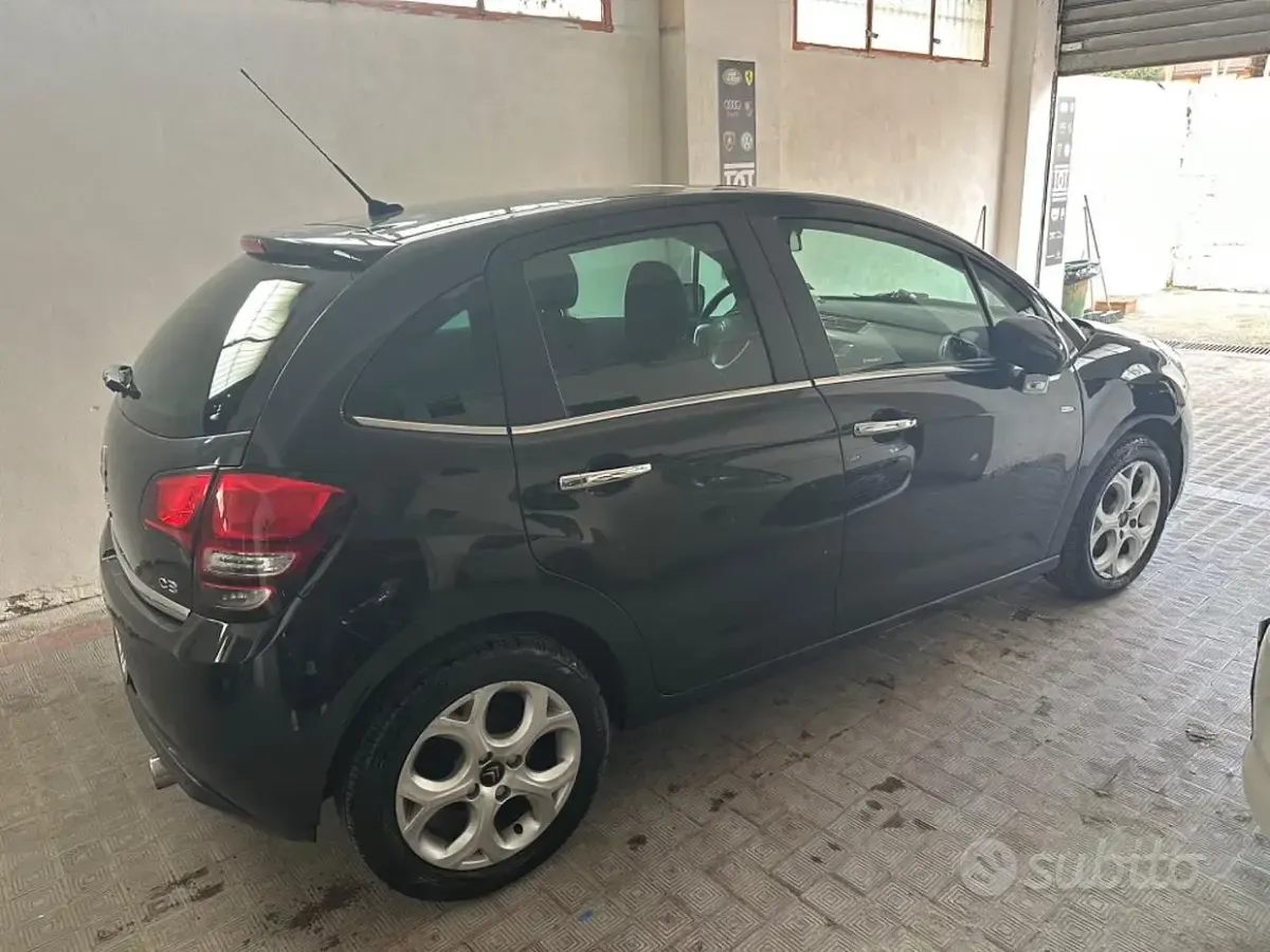 Usata Citroën C3 95 CV (69 kW) 2013 Nero Berlina