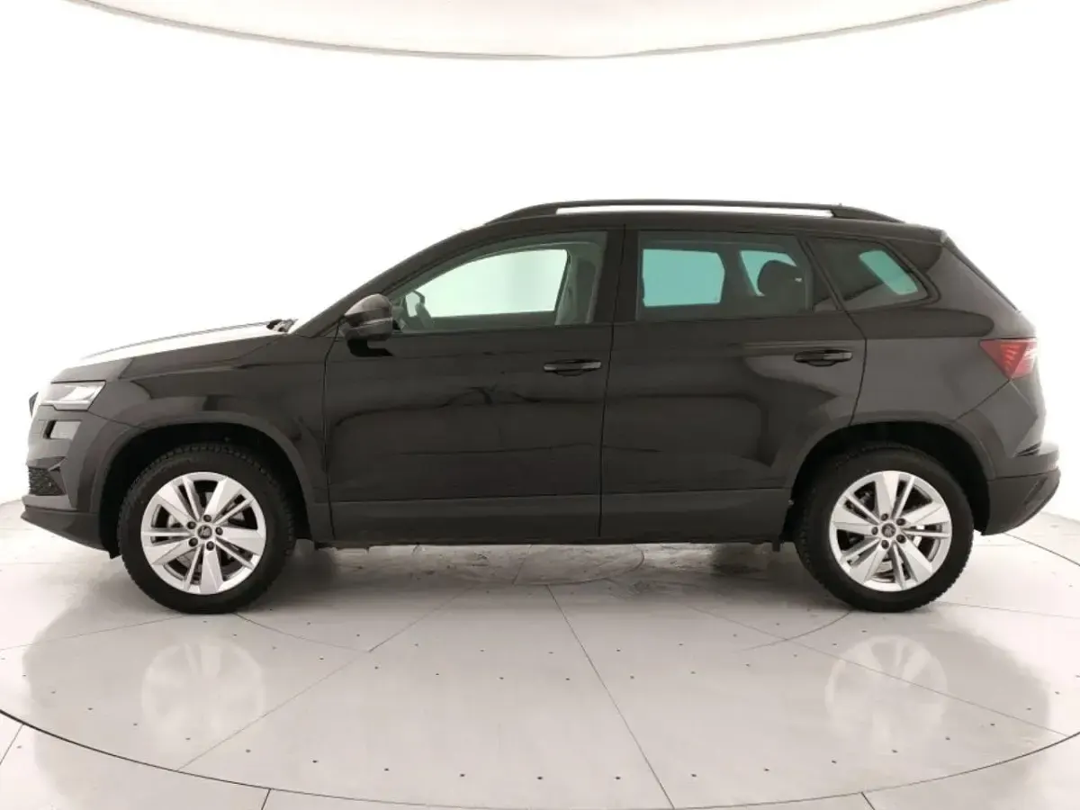 Usata Skoda Karoq Executive 115 CV (84 kW) 2025 Nero SUV