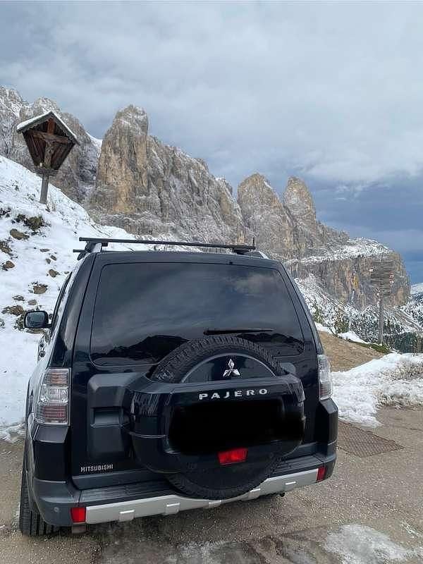 Usata Mitsubishi Pajero Instyle 170 CV (125 kW) 2009 SUV