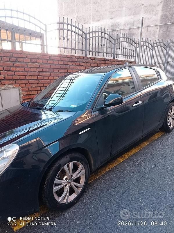 Usata Alfa Romeo Giulietta Progression 105 CV (77 kW) 2013 Nero Berlina