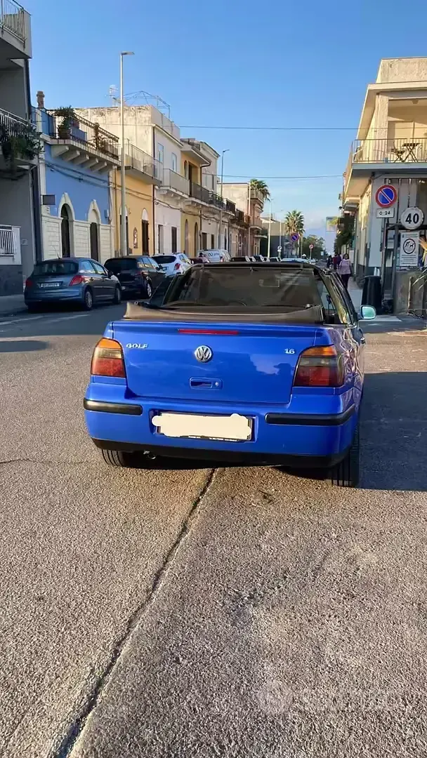 Usata VW Golf 1999 Blu Cabrio