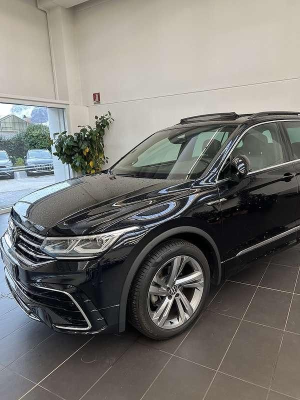 Usata VW Tiguan R-line 150 CV (110 kW) 2023 SUV