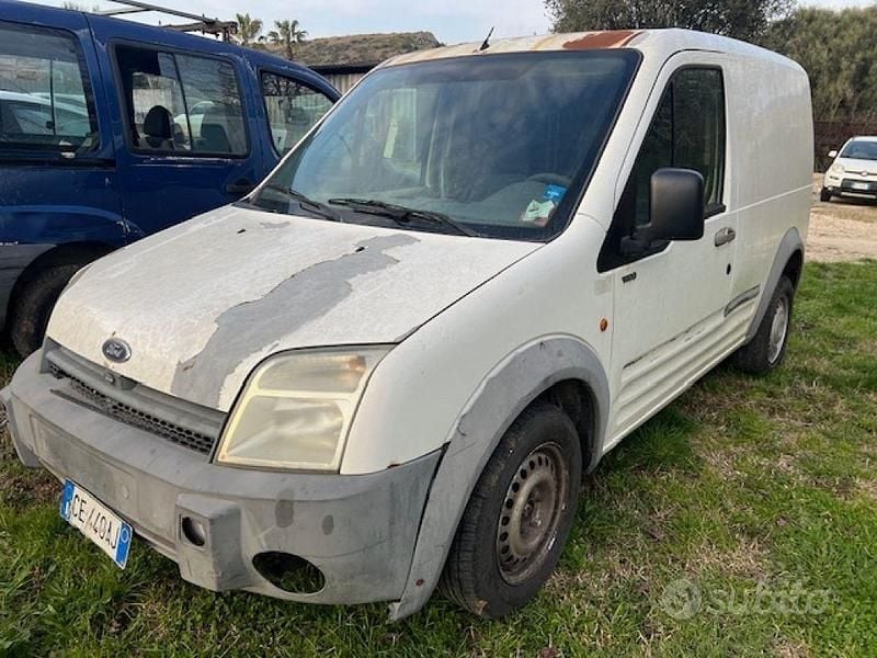Bianco pastello Usata 2003 Ford Transit Monovolume | 500 € (Super prezzo) - Immagine 1/2