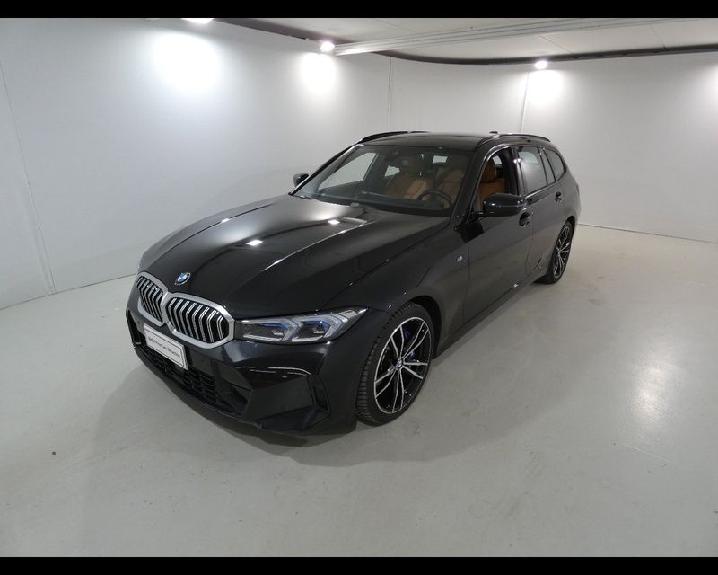 Usata 2024 BMW 320 Comfort Edition Station wagon | 40.000 € (Super prezzo) - Immagine 1/2