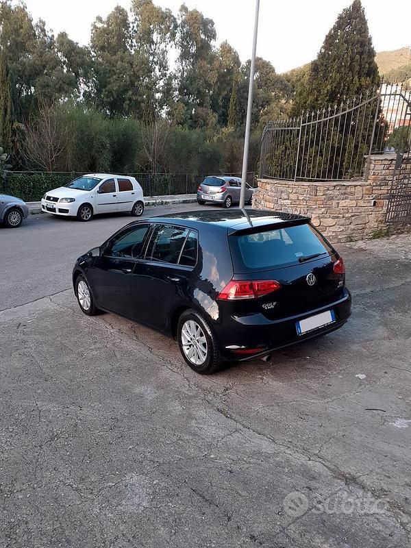 Usata VW Golf VII 110 CV (80 kW) 2015 Nero Berlina