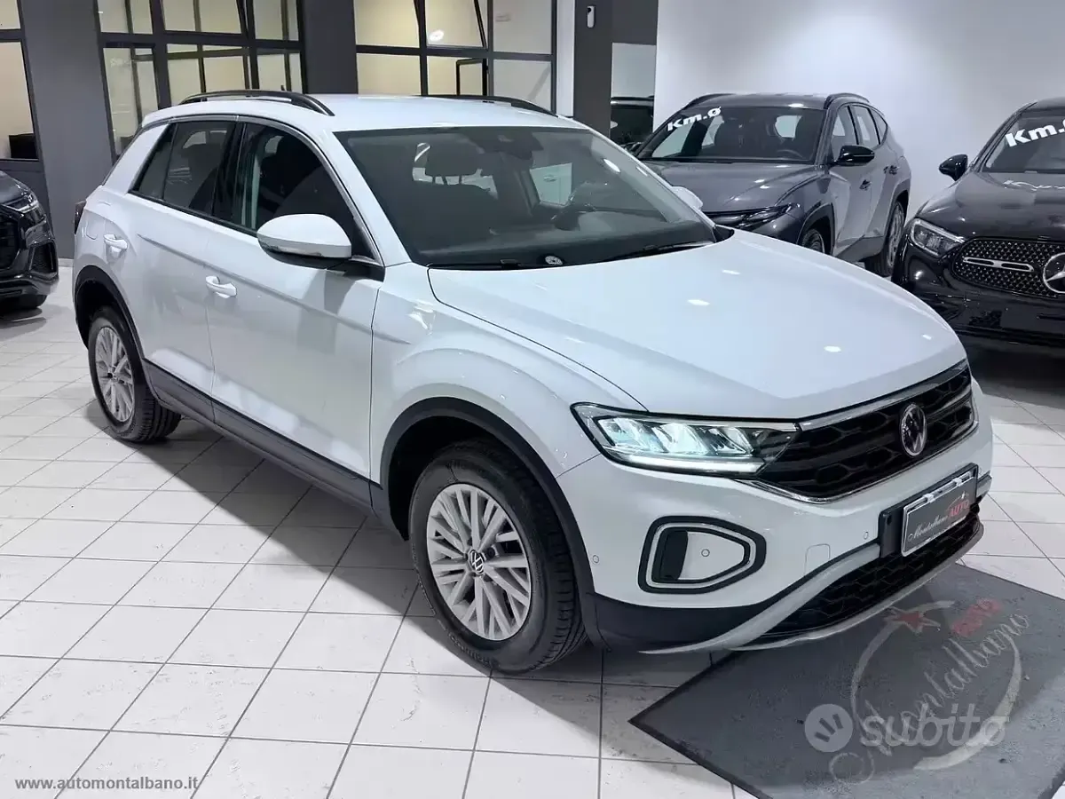 Usata VW T-Roc R-line 110 CV (80 kW) 2022 Bianco SUV