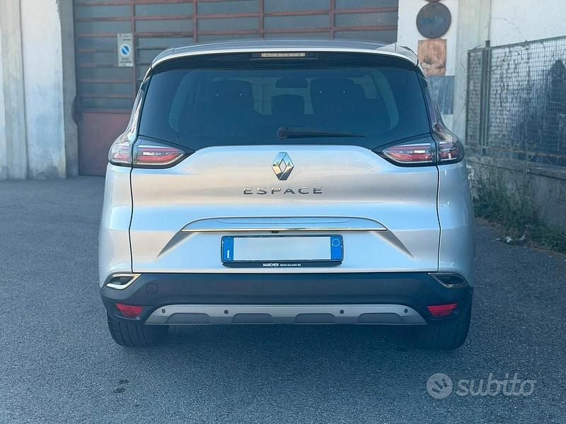 Usata Renault Espace Initiale Paris 160 CV (117 kW) 2017 Grigio Monovolume