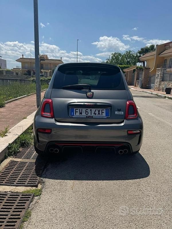 Usata Abarth 595 Pista 160 CV (117 kW) 2019 Grigio Utilitaria