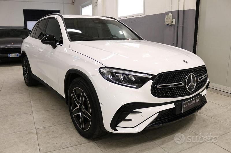 Usata Mercedes GLC220 AMG Line Premium Plus 197 CV (144 kW) 2024 Bianco SUV
