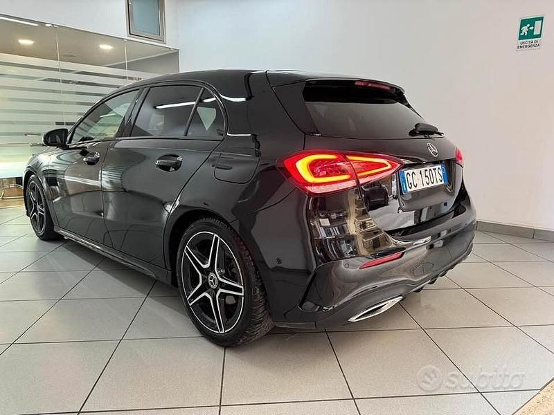 Usata Mercedes A200 Premium 149 CV (109 kW) 2019 Nero Berlina