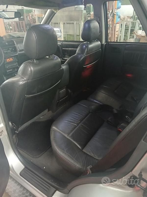 Usata Opel Frontera 115 CV (84 kW) 2000 Grigio SUV