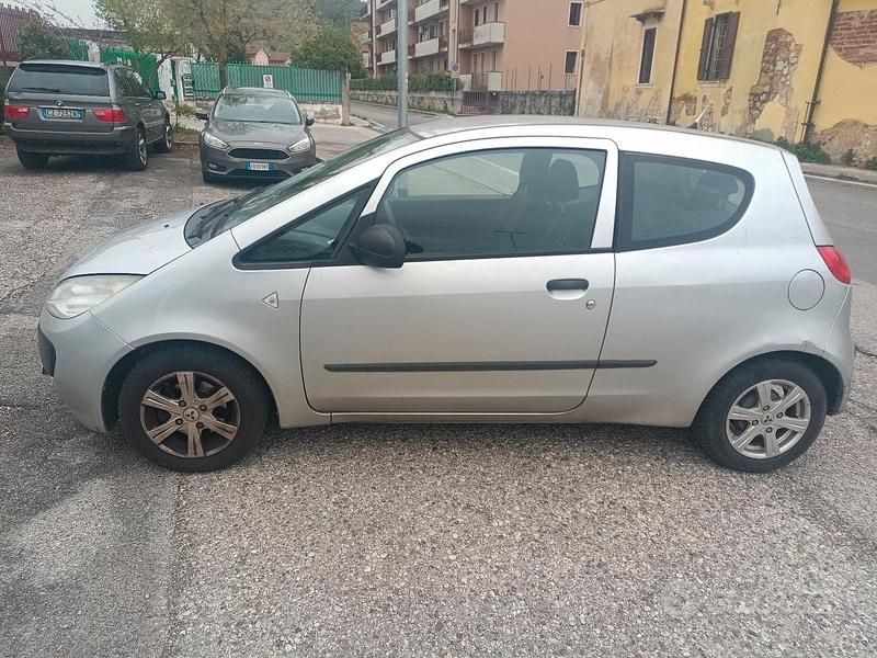 Usata Mitsubishi Colt 2007 Utilitaria