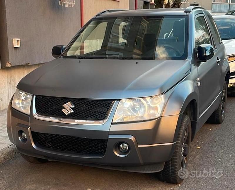 Usata Suzuki Vitara 2008 Grigio SUV
