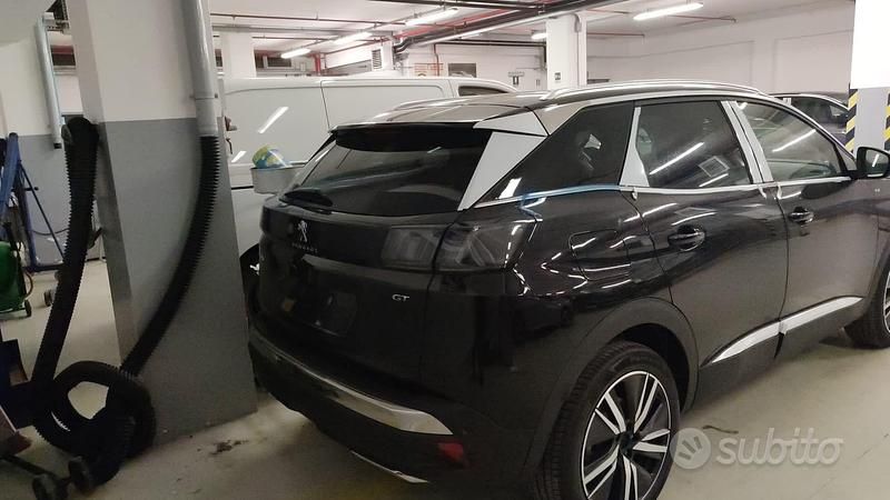 Usata Peugeot 3008 GT 131 CV (96 kW) 2023 Nero SUV
