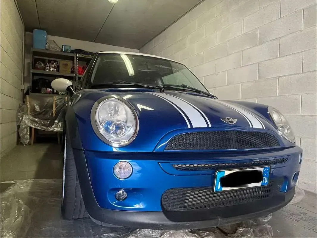 Usata Mini Cooper 116 CV (85 kW) 2006 Blu/azzurro Utilitaria