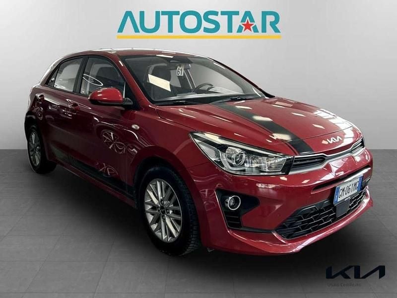 Usata Kia Rio Comfort 120 CV (88 kW) 2023 Rosso Berlina