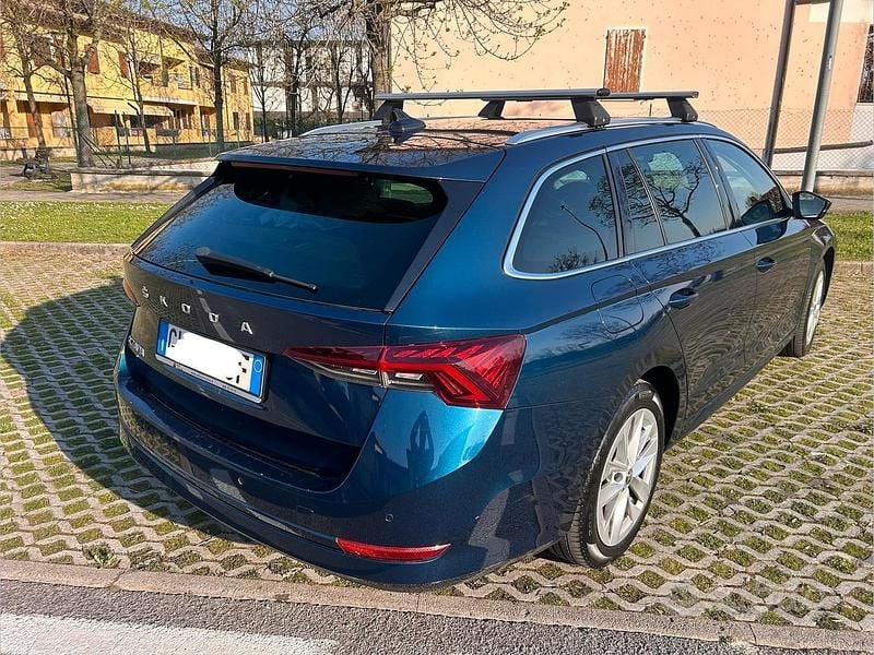 Usata Skoda Octavia SportLine 150 CV (110 kW) 2021 Station wagon