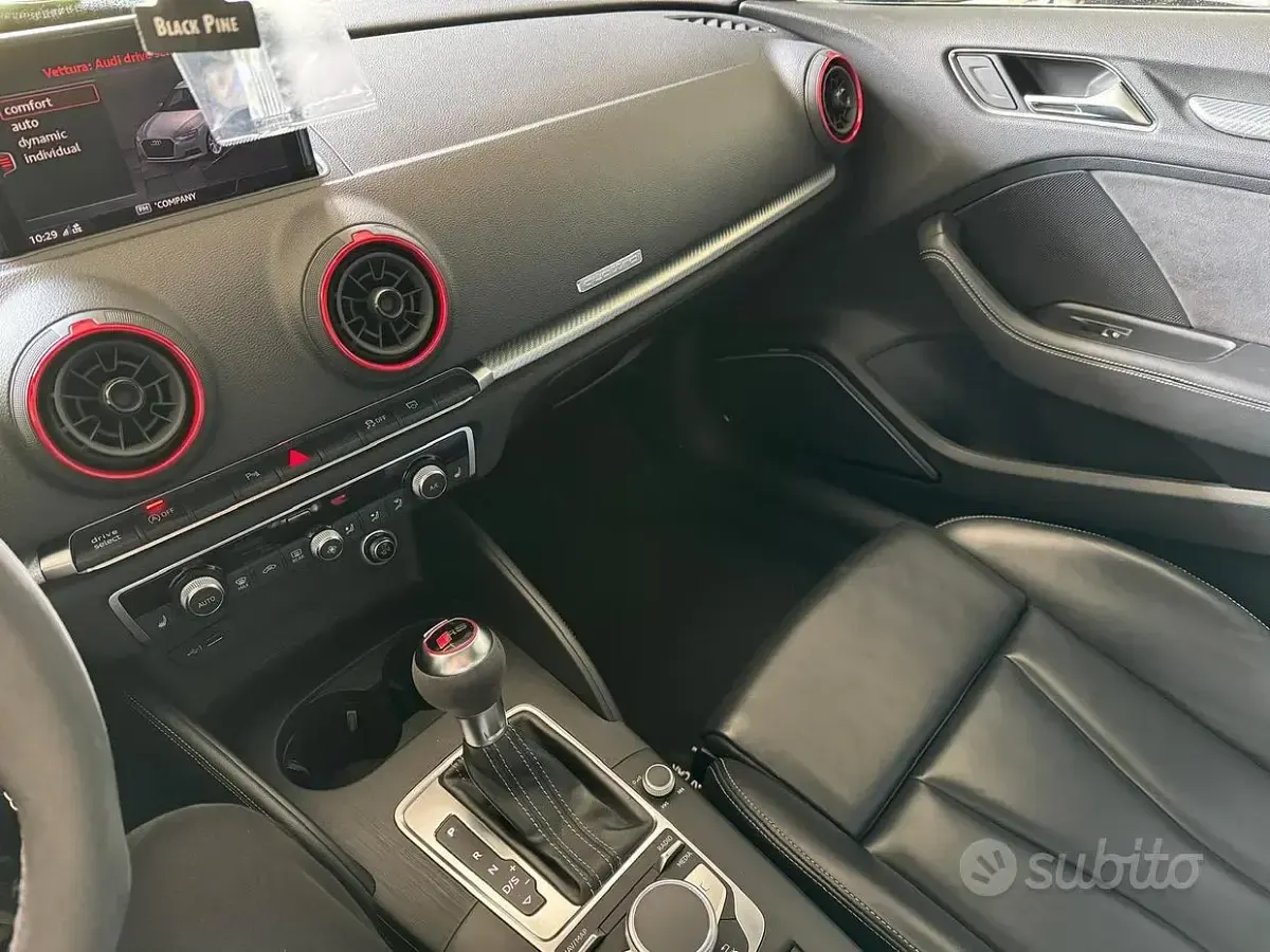 Usata Audi RS3 400 CV (294 kW) 2018 Nero Berlina
