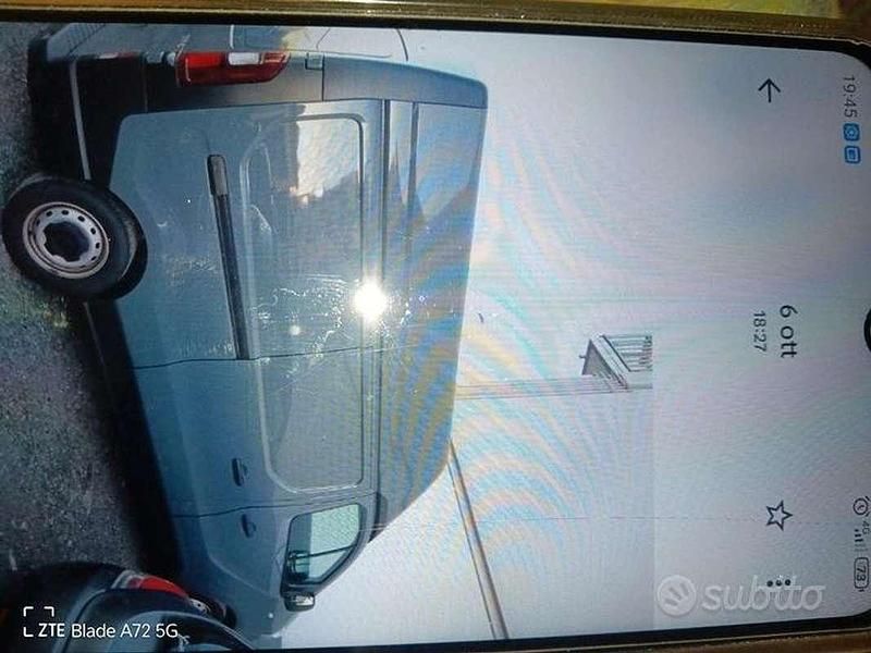 Usata Renault Trafic 200 CV (147 kW) 2022 Grigio Monovolume