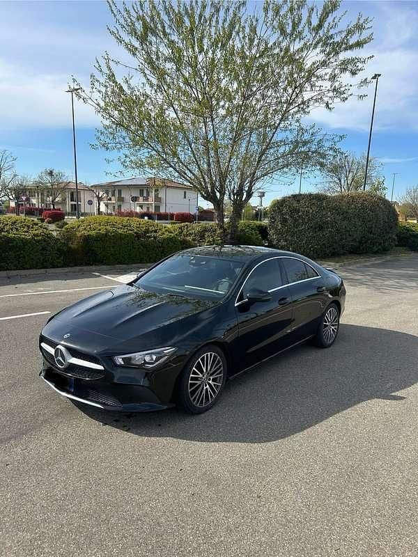 Usata Mercedes CLA200 Executive 163 CV (119 kW) 2019 Coupé