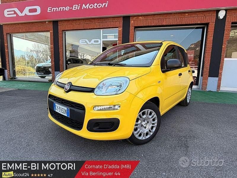 Usata Fiat Panda S 70 CV (51 kW) 2025 Giallo Utilitaria