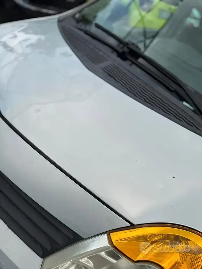Usata Renault Modus Luxe 75 CV (55 kW) 2005 Grigio Monovolume