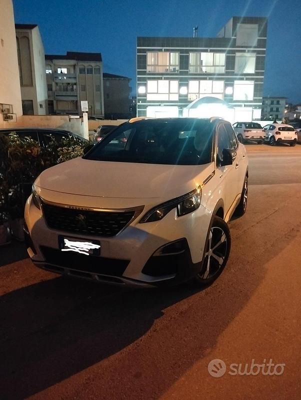 Usata Peugeot 3008 GT-line 130 CV (95 kW) 2018 Bianco SUV