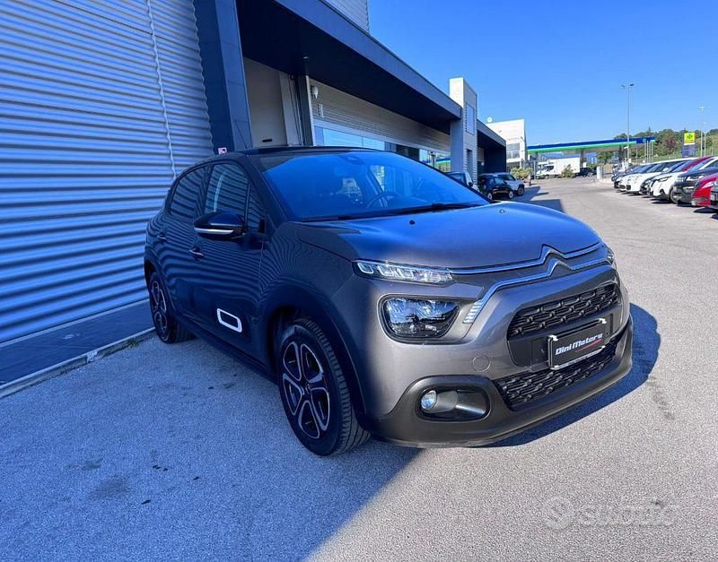 Usata Citroën C3 Shine 110 CV (80 kW) 2021 Grigio(met.) Utilitaria