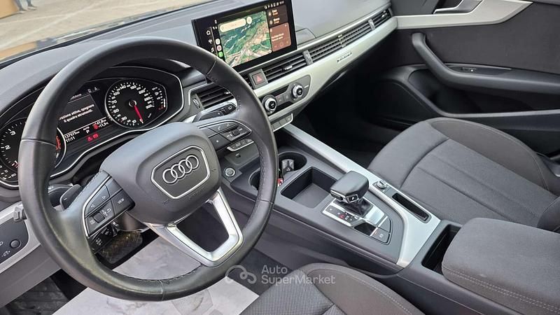 Usata Audi A4 204 CV (150 kW) 2022 Gray Station wagon