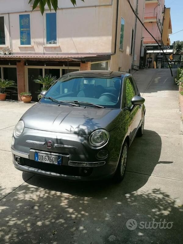 Usata Fiat 500 75 CV (55 kW) 2009 Grigio Utilitaria