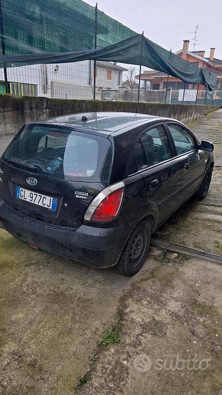 Usata Kia Rio EX 110 CV (80 kW) 2006 Berlina