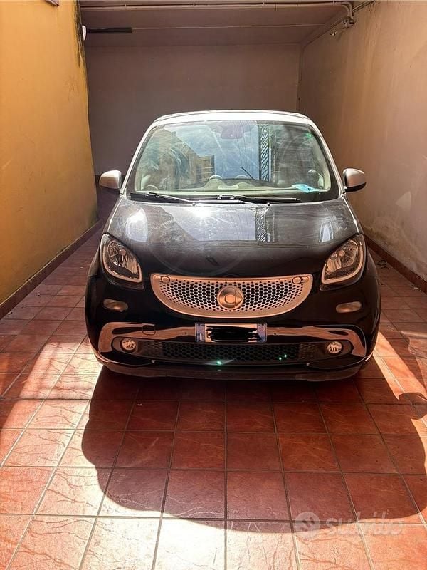 Usata 2016 Smart ForFour Utilitaria | 7600 € (Ottimo prezzo) - Immagine 1/4