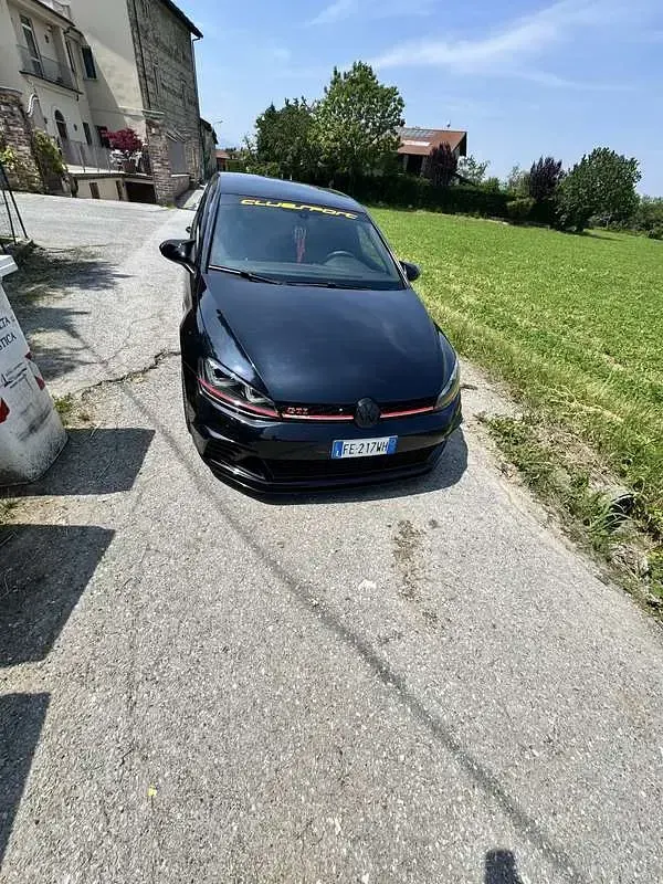 Usata VW Golf VII Business 265 CV (194 kW) 2016 Berlina