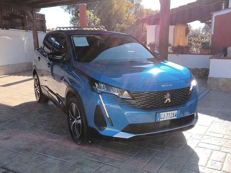 Usata Peugeot 3008 Allure 131 CV (96 kW) 2022 Blu/azzurro SUV