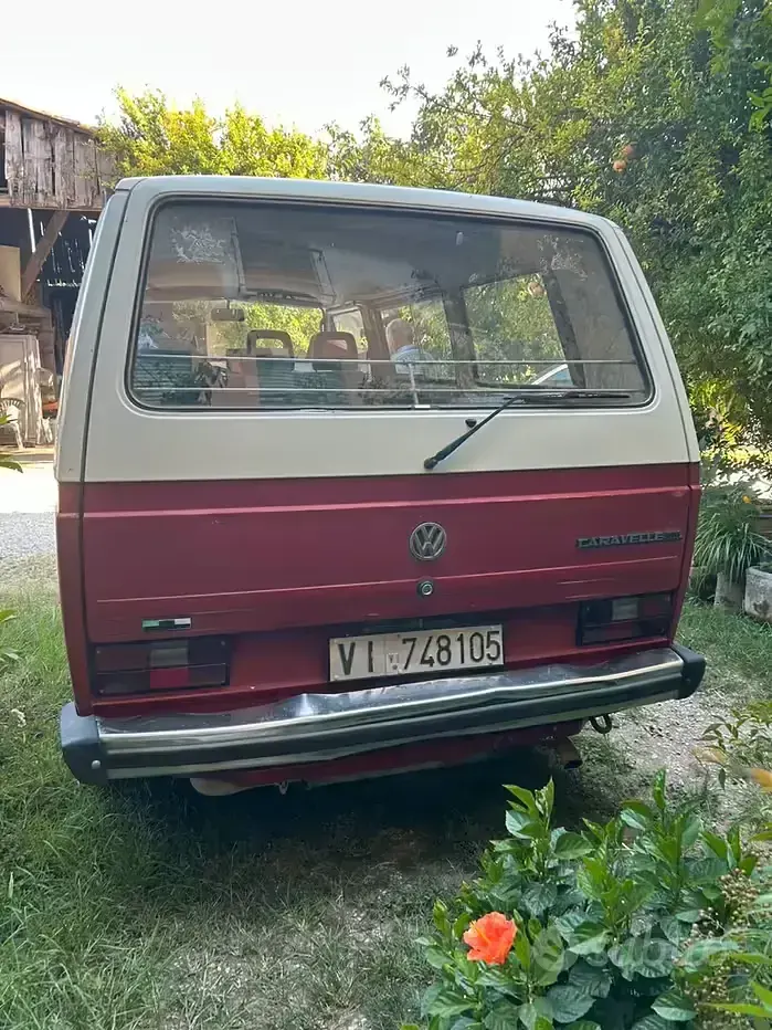 Usata VW Caravelle 1988 Monovolume