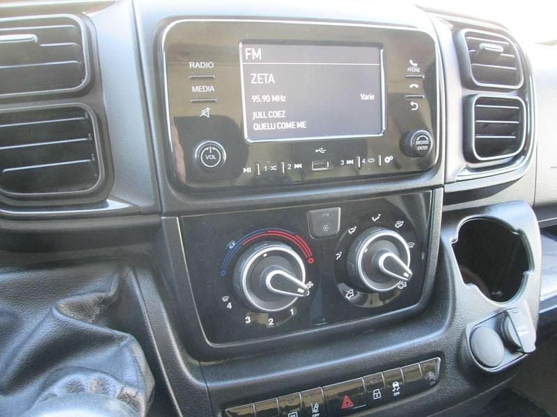 Usata Fiat Ducato 140 CV (102 kW) 2024 Bianco Furgone