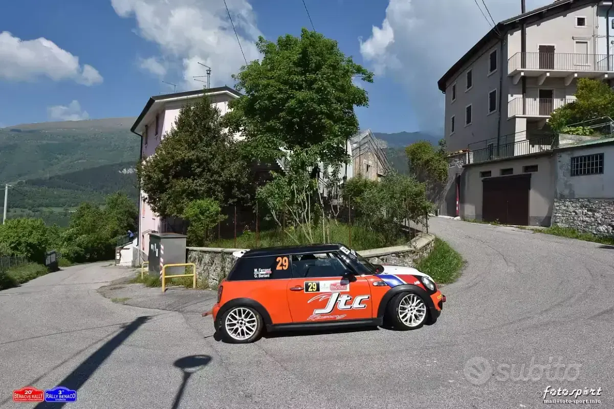 Usata Mini Cooper Coupé 184 CV (135 kW) 2010 Coupé