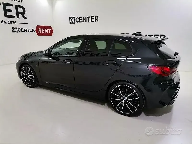 Usata BMW M135 Efficient Dynamics 306 CV (225 kW) 2022 Nero Utilitaria