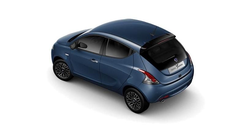 Usata Lancia Ypsilon 69 CV (50 kW) 2023 Blu Utilitaria