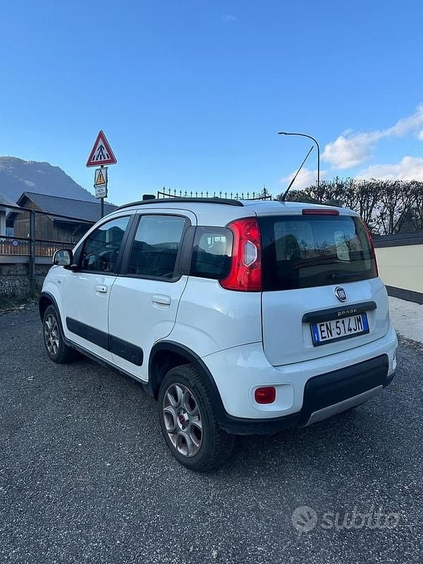 Bianco Usata 2013 Fiat Panda 4x4 Due volumi | 3500 € (Super prezzo) - Immagine 1/4