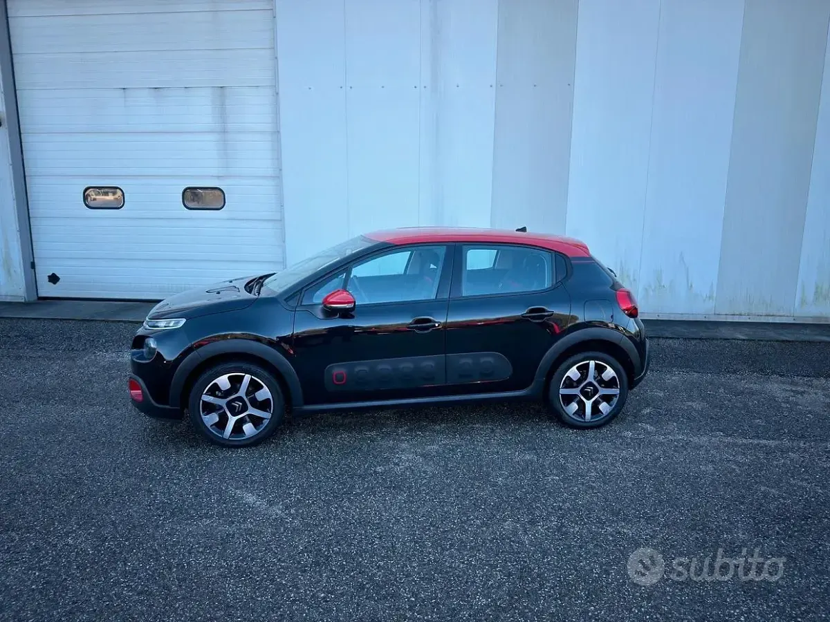 Usata Citroën C3 PureTech 110 CV (80 kW) 2019 Night black Utilitaria