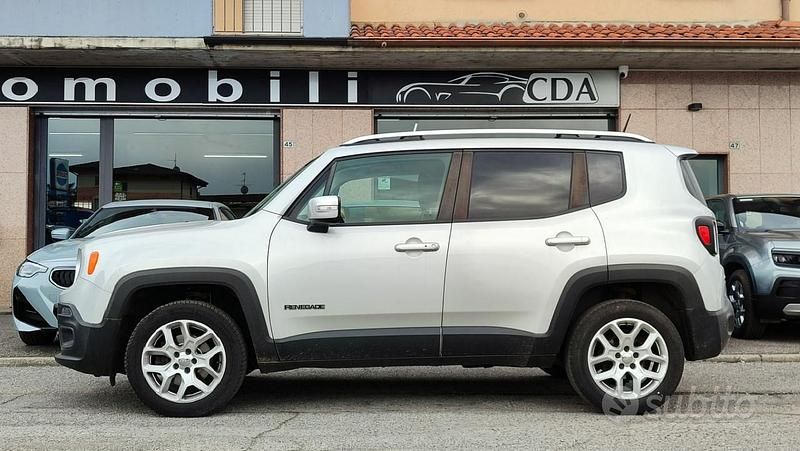 Usata Jeep Renegade Limited 140 CV (102 kW) 2015 Grigio SUV