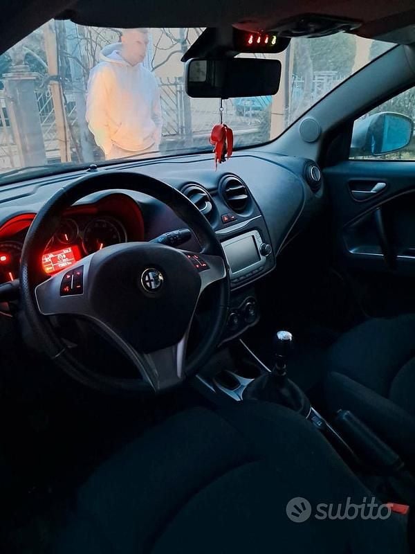 Usata Alfa Romeo MiTo 78 CV (57 kW) 2013 Bianco Utilitaria