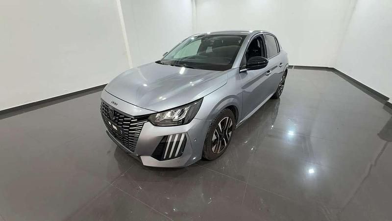 Usata Peugeot 208 Allure 101 CV (74 kW) 2024 Grigio Utilitaria